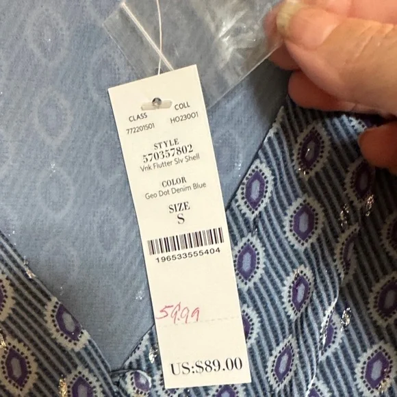 White House Black Market Blue Patterned Women's Top with Front Buttons Size S - Picture 4 of 6